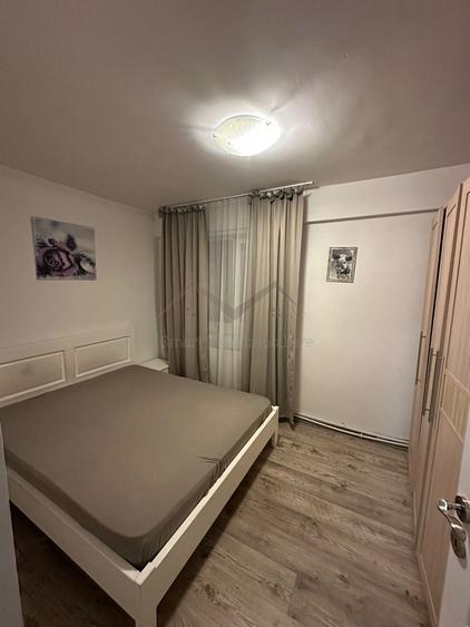 Apartament cu 2 camere nedecomandat în Podu Roș