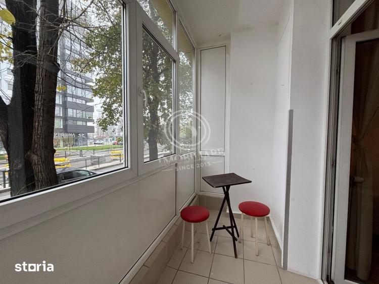 Apartament cu 3 camere decomandat, mobilat în Tei