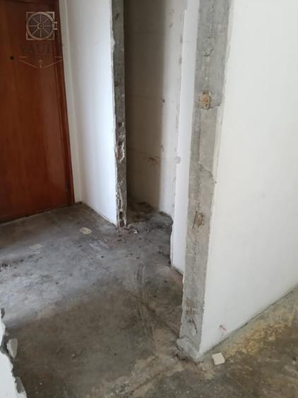 Apartament cu 2 camere semidecomandat în 1 Decembrie 1918