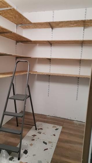 Apartament cu 3 camere decomandat, mobilat în Ampoi 3