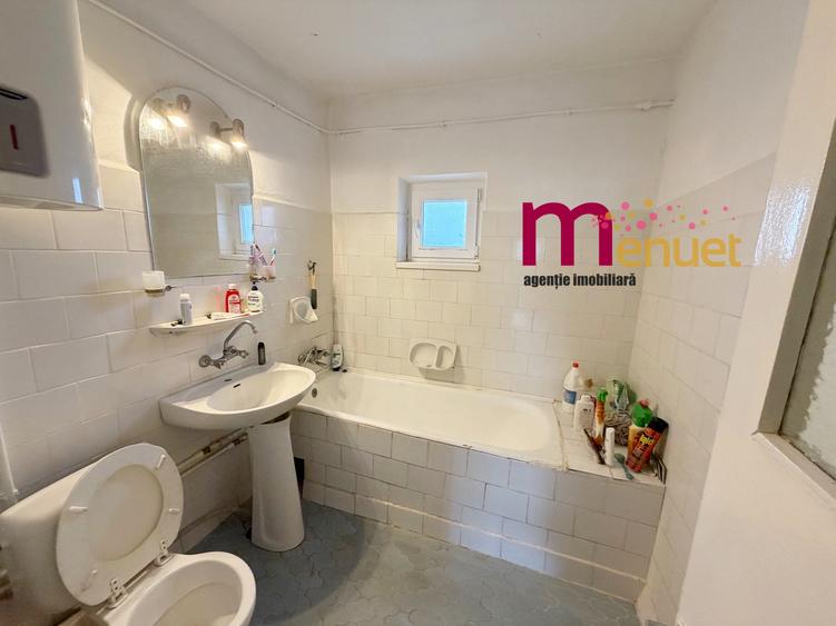 Apartament cu 4 camere în Babadag