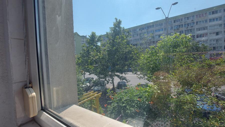 Apartament cu 2 camere decomandat în Cantemir