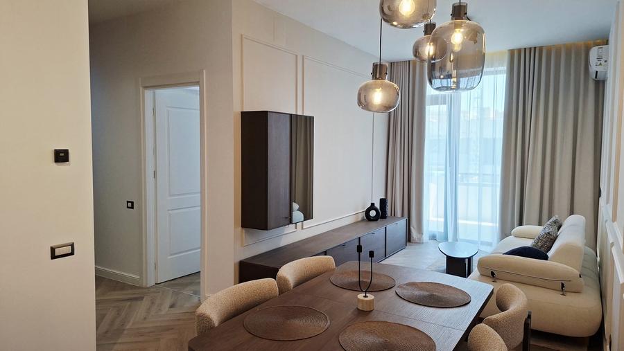 Apartament cu 3 camere în Pipera