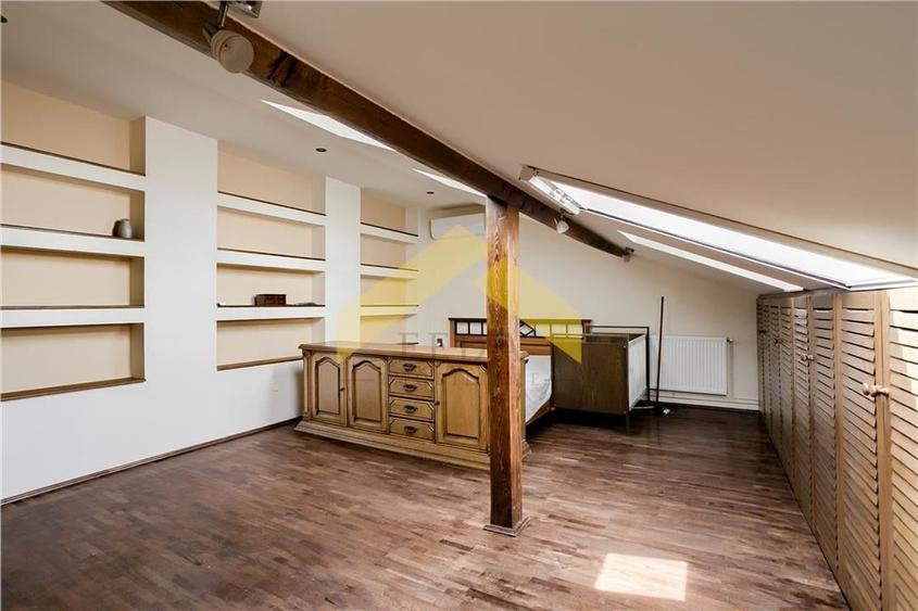 Casa de vanzare in centrul orasului Oradea - 13