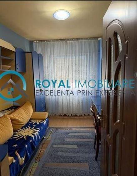 Royal Imobiliare - Vanzare apartament 4 camere zona 9 Mai - 8