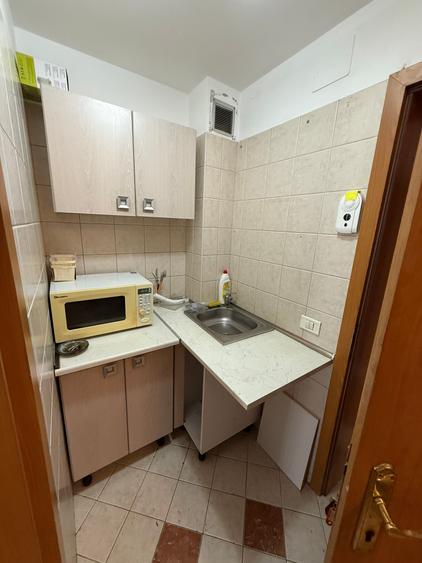 Oportunitate - Inchiriez garsoniera Brasov - 3