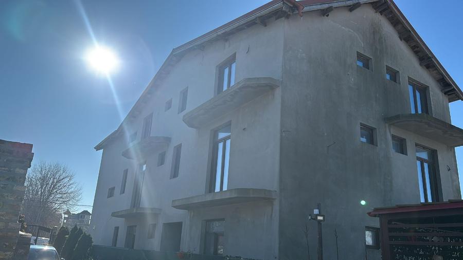 VAND PENSIUNE + VILA de locuit _statiunea COSTINESTI - 4