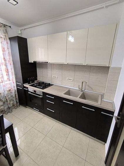 Inchiriez apartament cu 2 camere - 4
