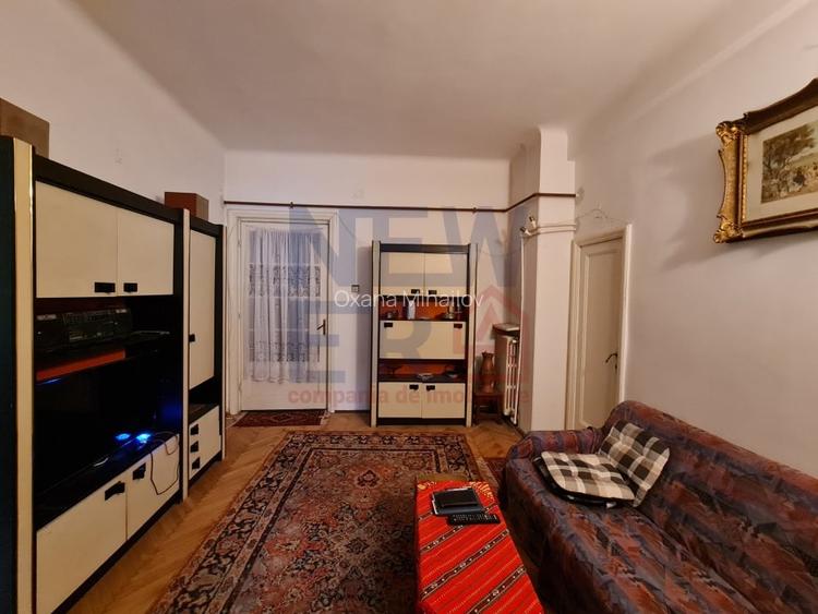 Apartament cu 4 camere semidecomandat în Universitate Apartament cu 4 camere semidecomandat în Universitate