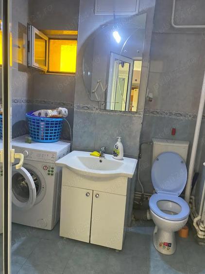 Vanzare apartament 4 camere micro 21 - 1