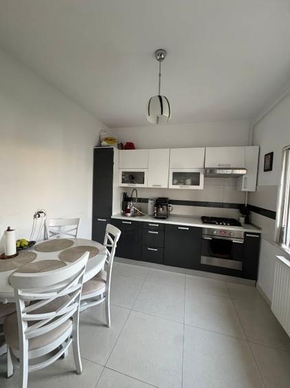 Apartament PENTHOUSE cu scara interioara  4 camere - 6