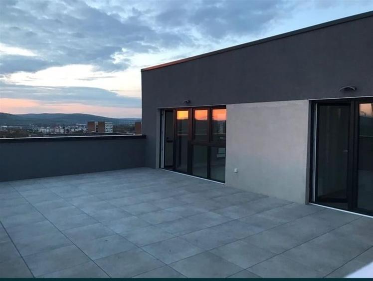 De vanzare penthouse in Complexul Maurer din Tg. Mures - 2