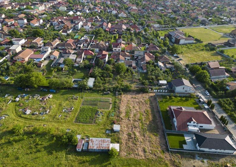 Teren intravilan 668 mp in Gradi?te, Arad - 11