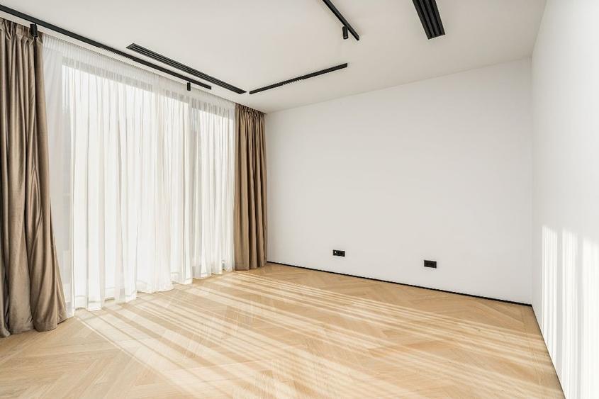 Luxury Villa for Rent in Chelsea Residences - Forest Views - 12