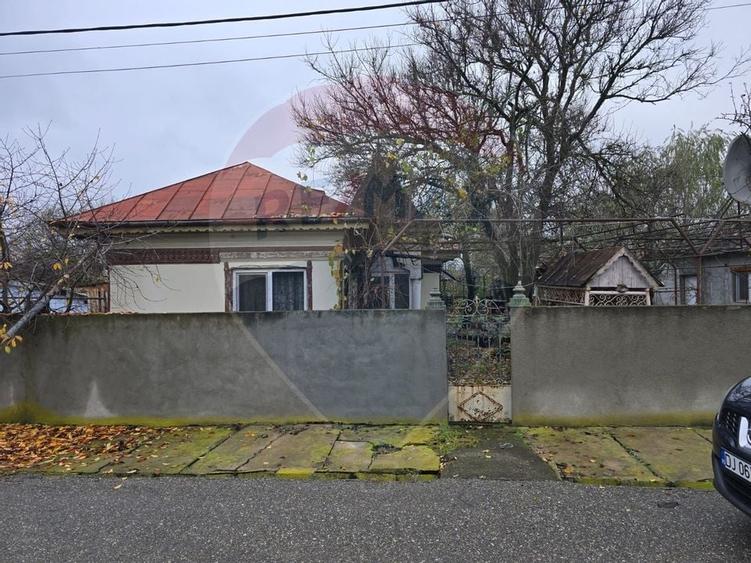 Casă / Vilă cu 6 camere de vânzare - 3