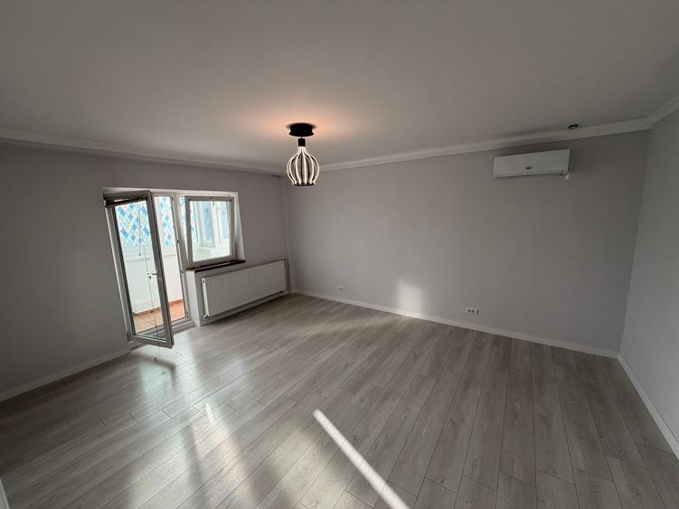 APARTAMENT 2 CAMERE MALL VITAN, 60MP, METROU, STB, PARC, ET. 8/8 - 2