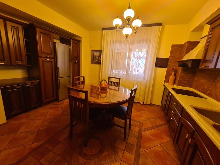 Descriere Duplex de Lux de Închiriat  Mamaia, Zona Butoaie 1200 euro - 30