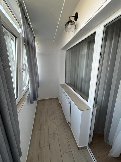 De vanzare apartament 3 camere - 7