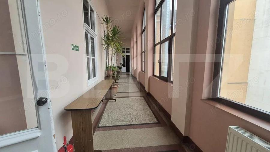 Birou de inchriat, 255 mp, zona Ultracentrala - 1