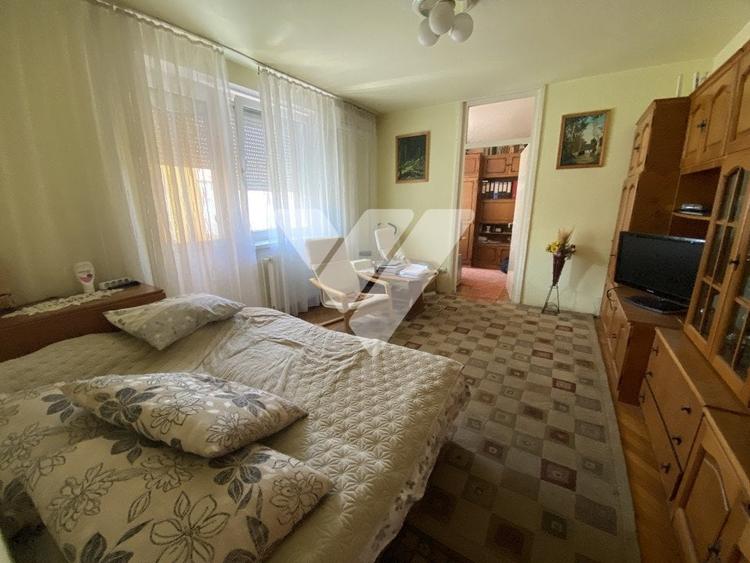 Apartament 3 camere mobilat de vanzare zona Cedonia Sibiu - 1