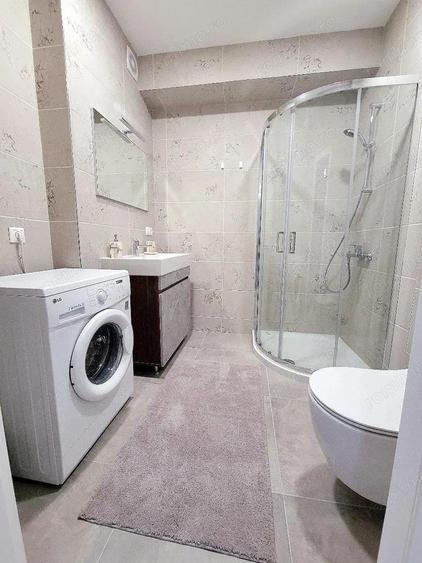 Apartament cu o camera de vanzare in zona Soarelui - 3