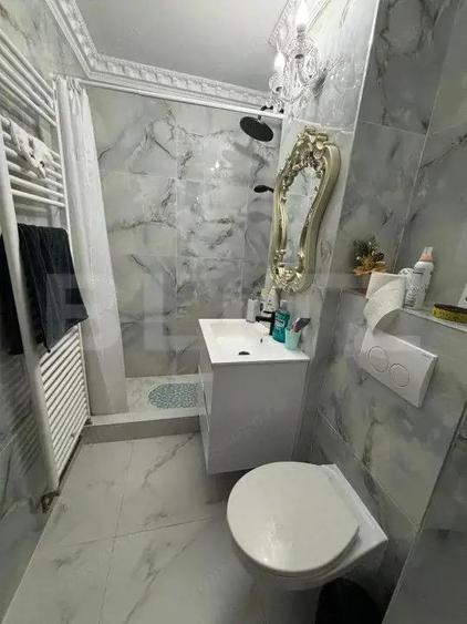 Apartament de vanzare 3 camere decomandat, zona Micro 16 - 4