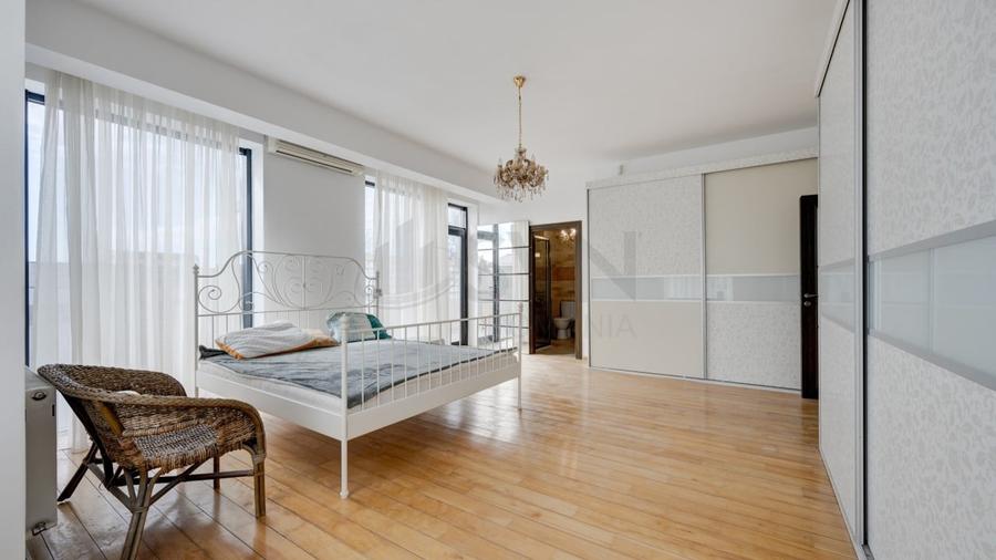 REV2004657 Casa moderna cu influente mediteraneene l Jandarmeriei - 10