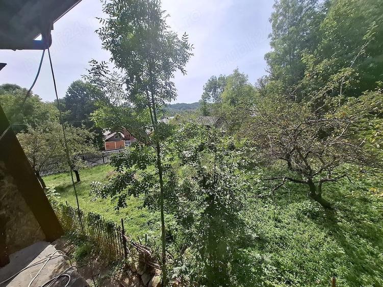 Fieni (Dambovita) Vand Casa cu 6 camere, P+Etaj+M - 6