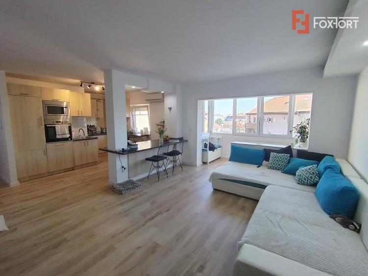 Apartament cu 4 camere de vanzare in zona Sagului - 1