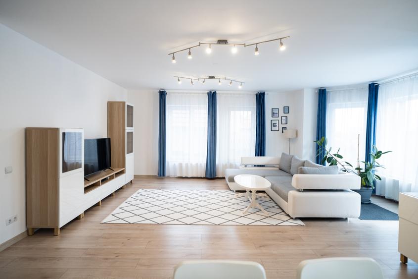 Apartament cu 2 camere I Mobilat și utilat I Grădină + Garaj Str. Transilvaniei - 8