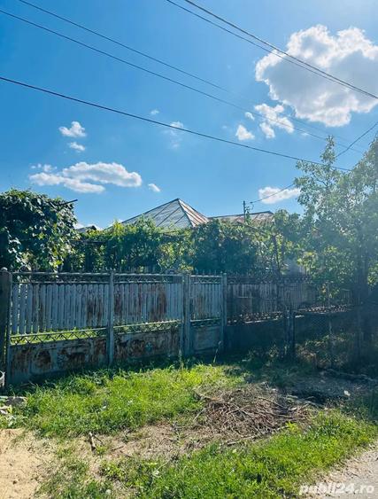 Casa de vanzare in jude?ul Dambovi?a, sat Ghirdoveni, comuna Ion Luca Caragiale. - 1