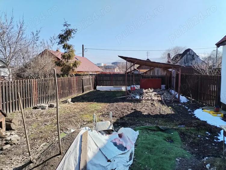 Se vinde casa renovata Tarlungeni, teren 550 m - 4