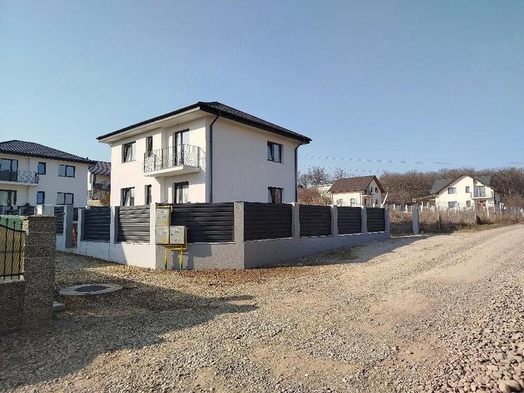 Vand casa in Burdujeni, Str. Anton Holban,zona Aleea Dumbravii - 6