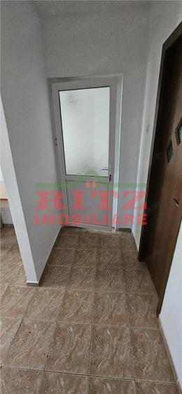 GARSONIERA 30 mp. Gata de mutare ! - 8