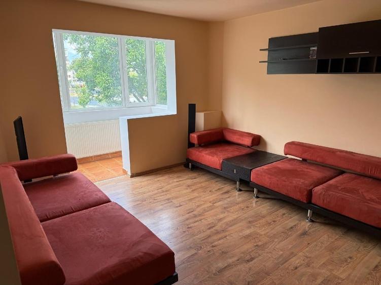 Vand apartament 2 camere - 2