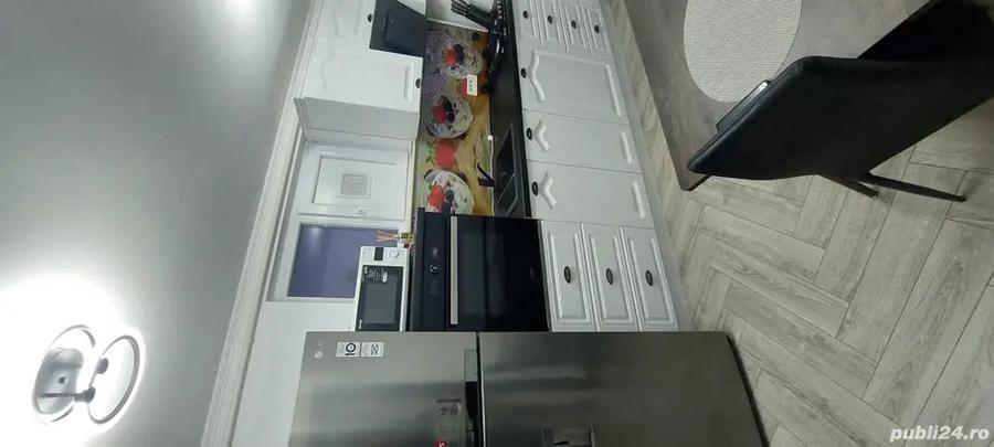 Oferim spre inchiriere un apartament spa?ios ?i select cu 3 camere - 2