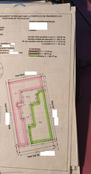 Case demolabilă în zona Faleza Nord - 1