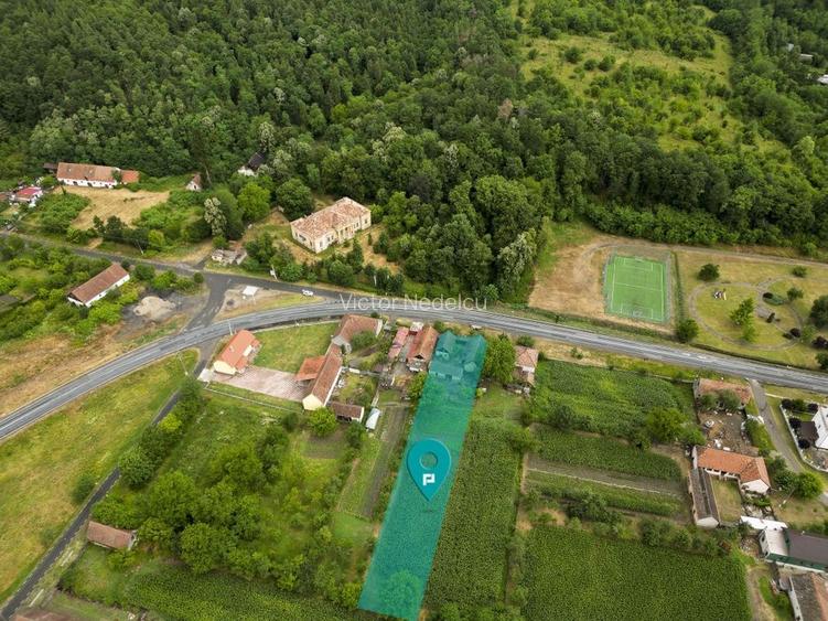 Teren și casă în Odvoș