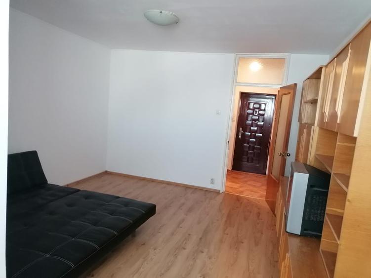 Garsoniera mobilata si utilata, zona Costin Georgian - 2