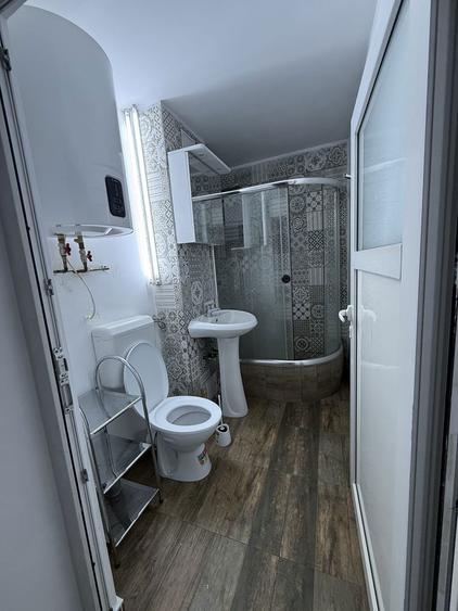 Apartament de vanzare / inchiriere in Confectii - 3