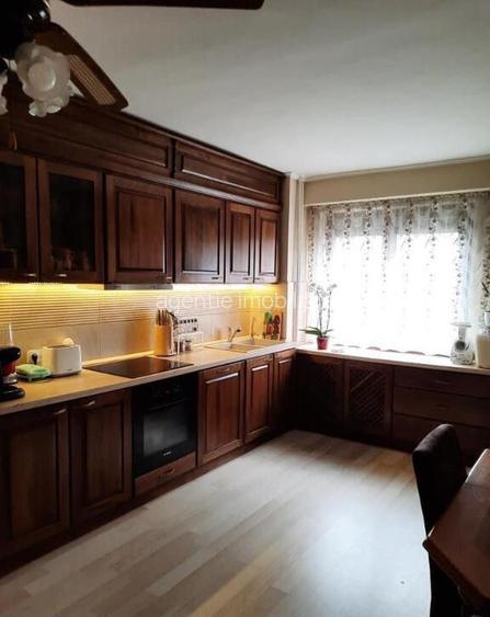 Apartament 2 camere zona Lipovei