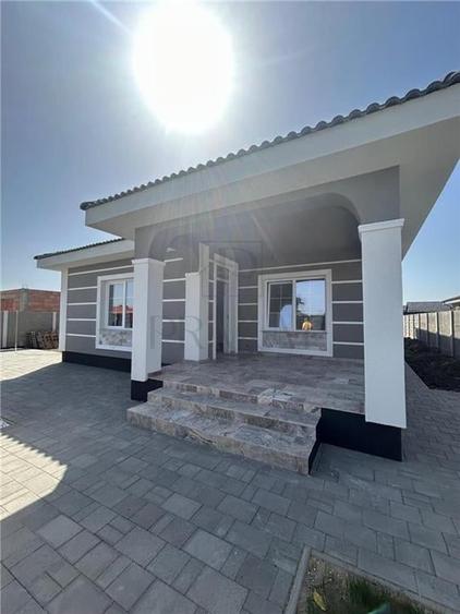 Sanmihaiul Roman- teren generos- personalizare interioara - 1