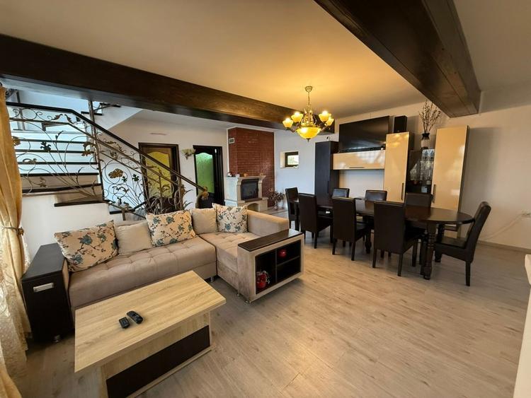 ZONA ALEXANDRU CEL BUN  -  VILA D+P+E+M, GARAJ, VEDERE PANORAMICA ZAGAN - 4