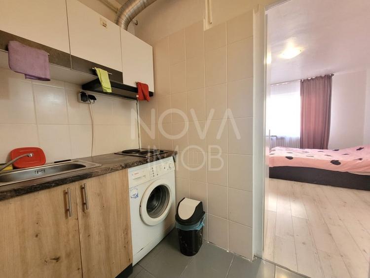 Garsoniera de inchiriat. Str. Vasile Aaron - 5