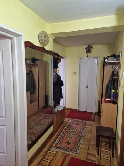 De Vanzare Apartament 3 camere et 4 zona centrala Suceava - 7