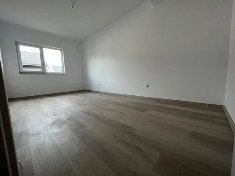 Vila Individuala Cuplata - 2