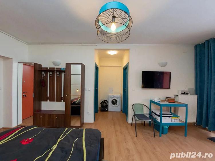 Proprietar persoana fizica vand garsoniera apartament cu loc de parcare si boxa depozitare - 1