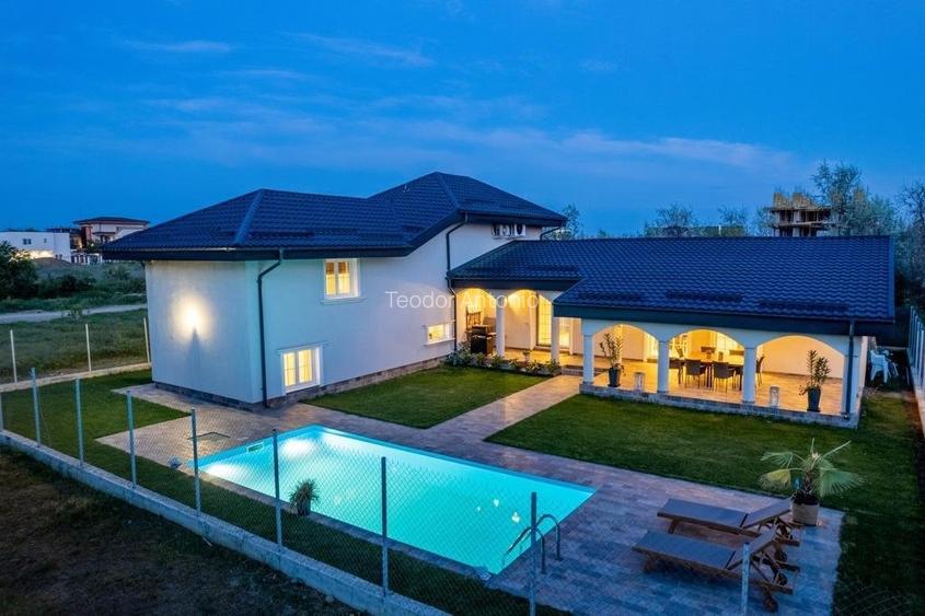 Vila Individuala cu Piscina Mamaia Sat 2 Terase