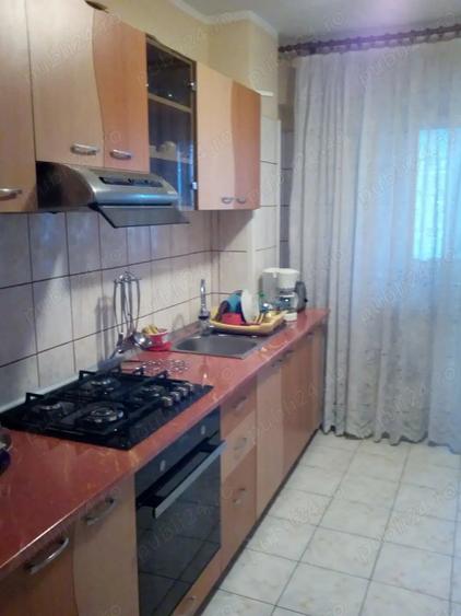 Direct proprietar inchiriez apartament zona Unirii - 5