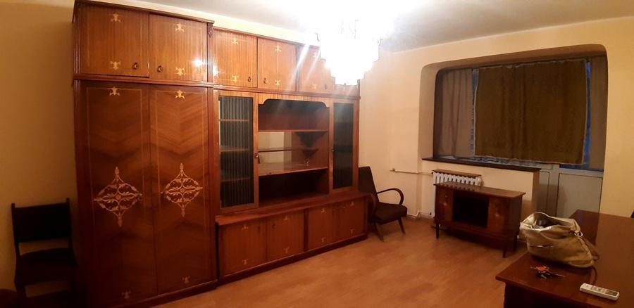 Tineretului -metrou, parc- centrala proprie - 1